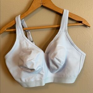 Soma Ocean Blue Bra.  Embraceable Unlined Wireless Full Coverage 38G